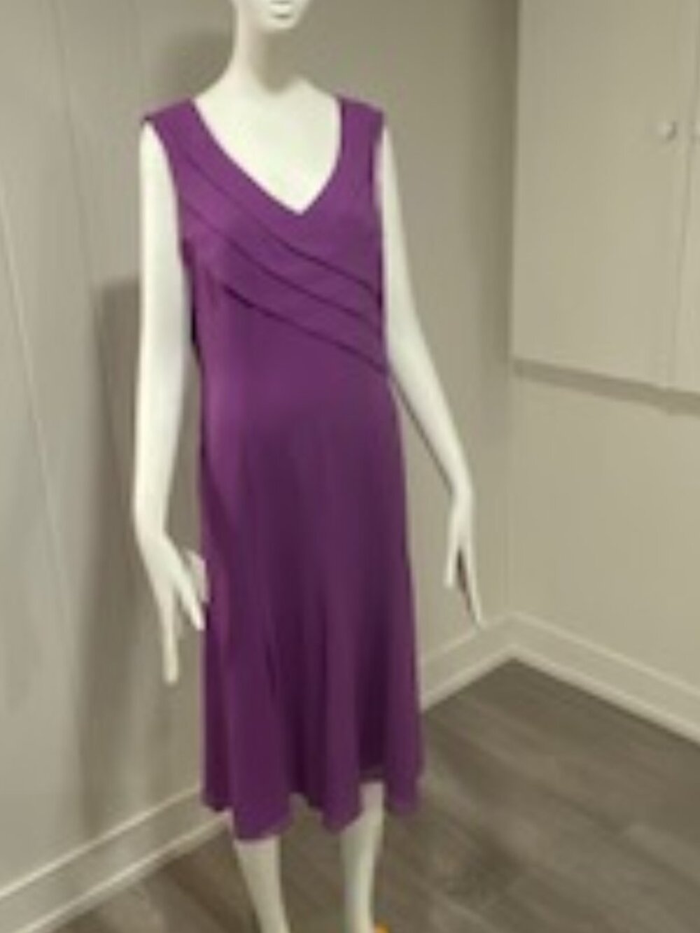 Ladies Vintage Jacques Vert Chiffon Shutter-Style Dress in Iris/Cerise - Size 12